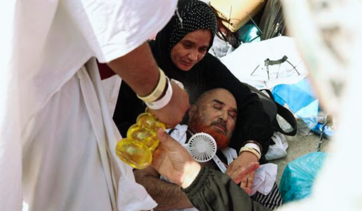 Hajj pilgrims suffering in Mecca's scorching heat